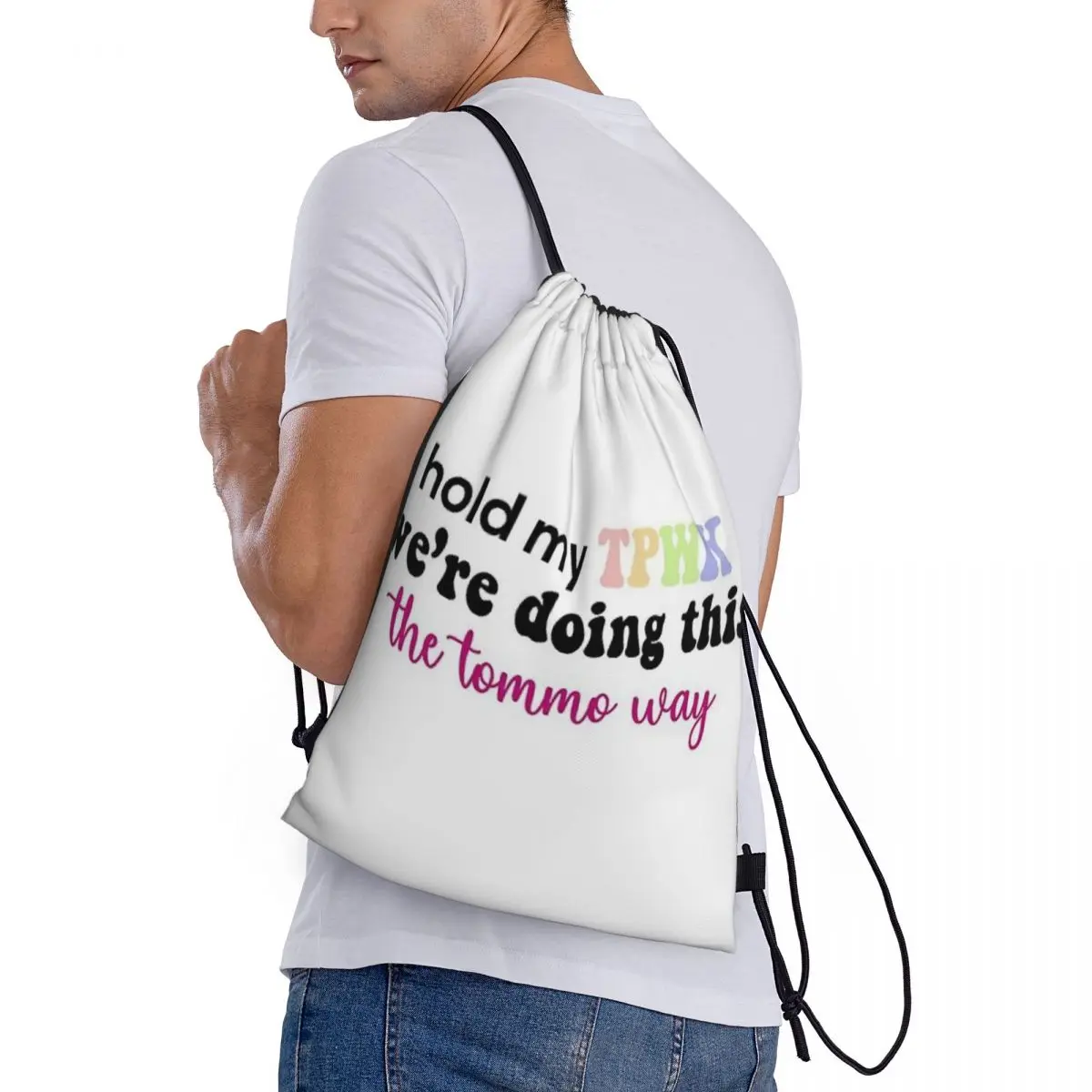 Benutzerdefinierte Muster-Logo-Kordelzugtasche „Hold My TPWK“, „We're Doing This The Tommo Way“, Reiserucksack, Aufbewahrungstasche für Schüler, Schultasche