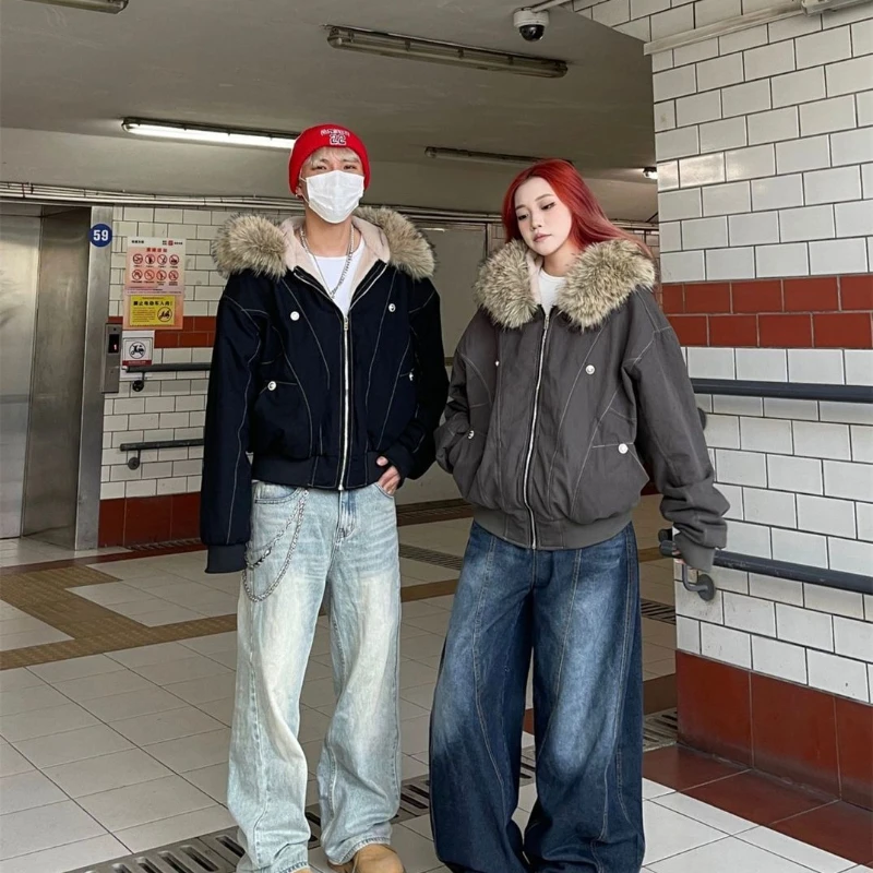 Inverno estilo retro americano engrossado com capuz algodão-acolchoado jaqueta campus estilo montanha escultura gola de pele design casaco feminino
