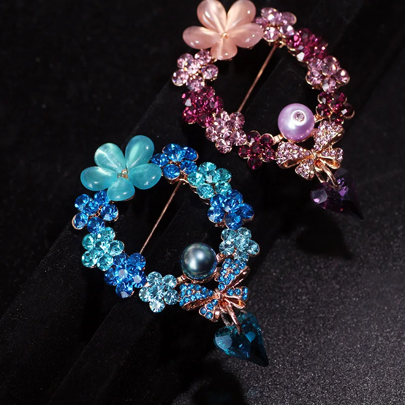

Romantic Elegant Women's Crystal & Cat's Eye Stone Floral Bow Pearl Brooch Pin Vintage Bridal Wedding Party Jewelry Accessory