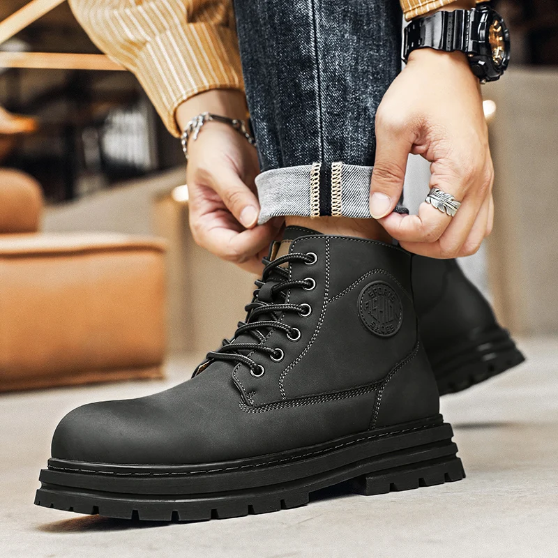 أحذية رجالية شتوية جديدة أحذية المطر أحذية جلدية للدراجات النارية قطيفة دافئة للترفيه في الهواء الطلق أحذية نسائية برباط علوي