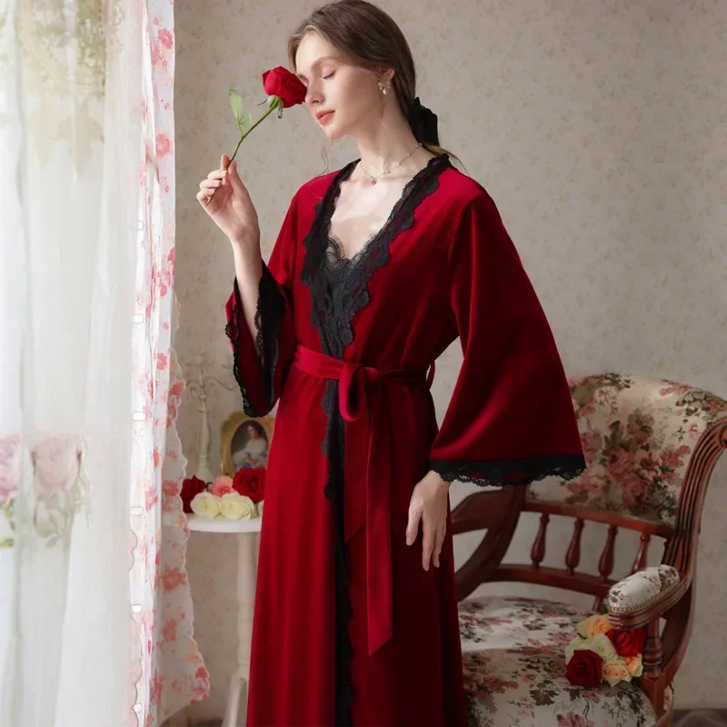 Red Sexy Night Dress And Robe Sets Women Two Piece Nightdress Romantic Velvet Robes Autumn Winter Sleepwear Peignoirs Nightwear