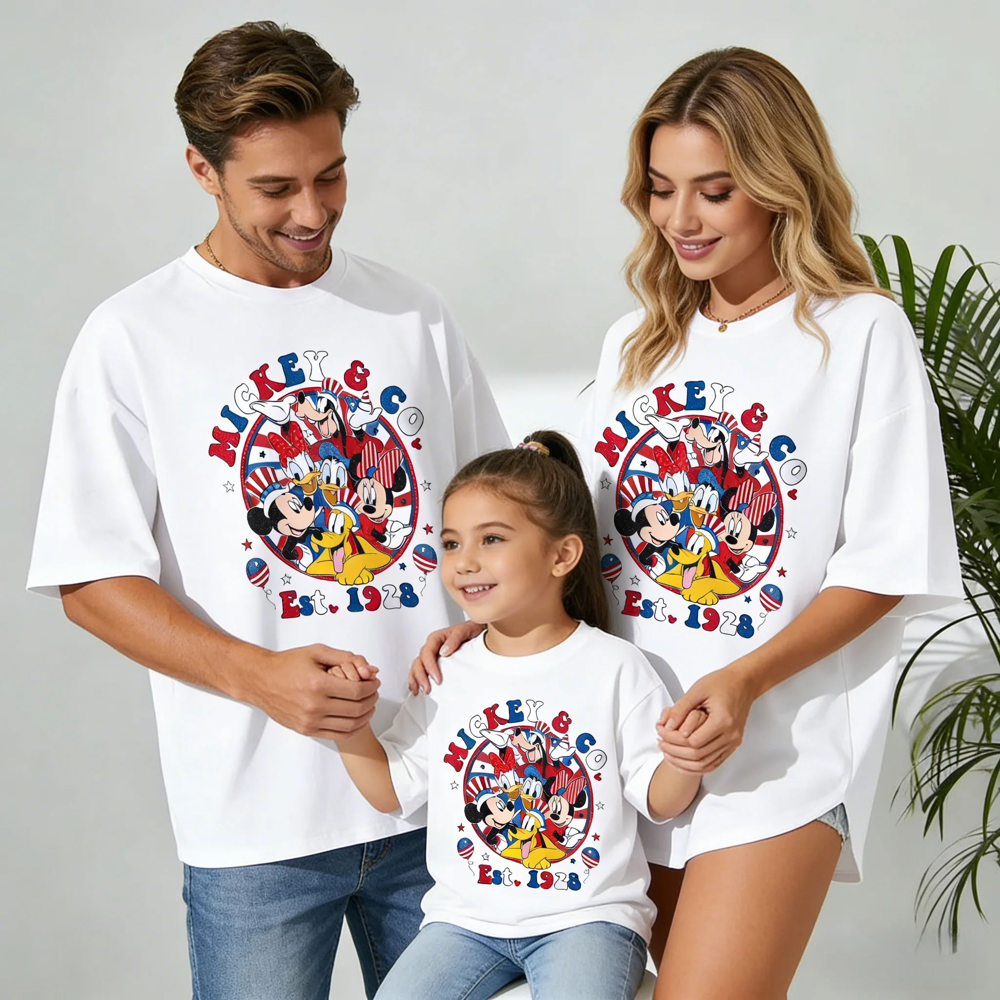 

2026 Summer Disney Mickey Pattern T-shirts Parent-child Suit High-quality Cotton Fashion Short Sleeved Soft Tops Clothes Unisex