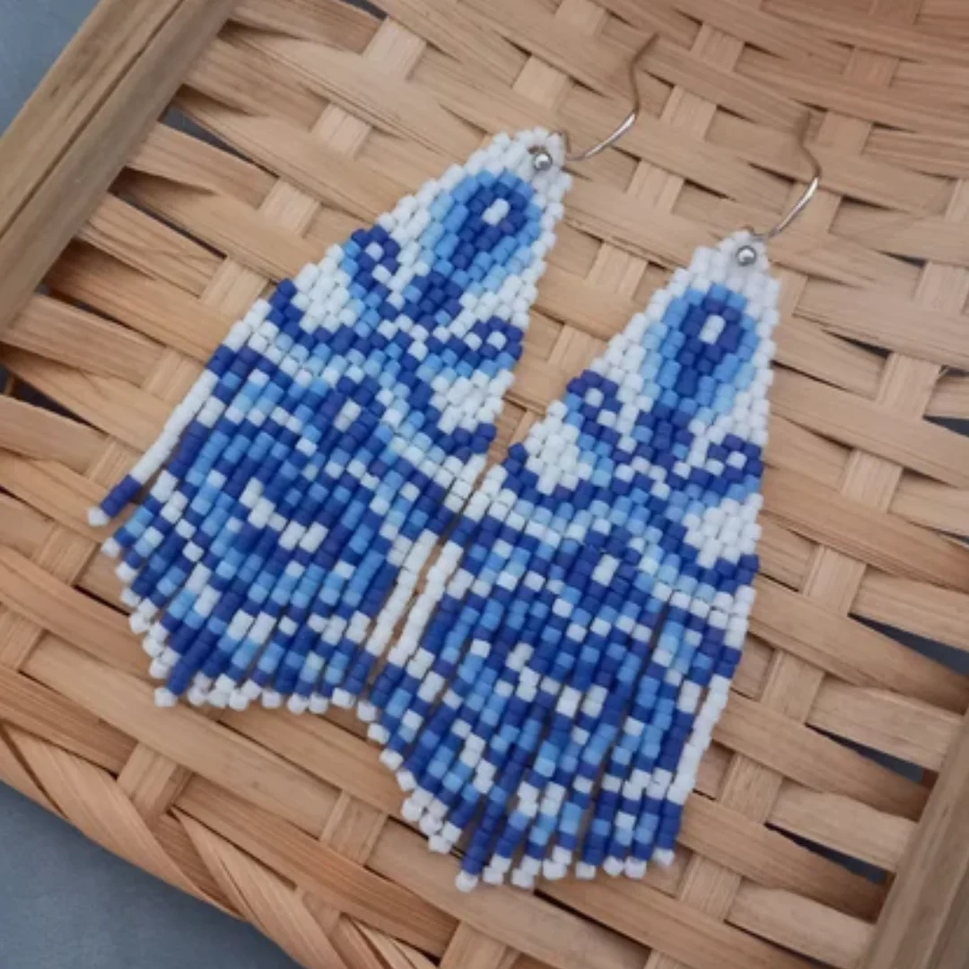 Rice bead earrings Bohemia Tassels blue Flowers Hand weaving Irregular Geometry Alloy female Pattern Fashion Beaded earrings