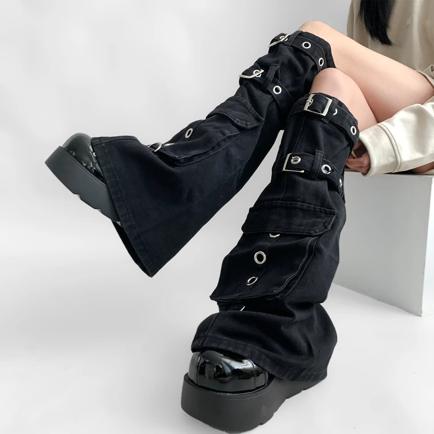 Damen-Overknee-Strümpfe, Cosplay, japanische Lolita-, Punk- und Gothic-Strümpfe im Y2K-Stil, Stiefelüberzüge mit Metallschnallen, lange Beinüberzüge. – Detail 4