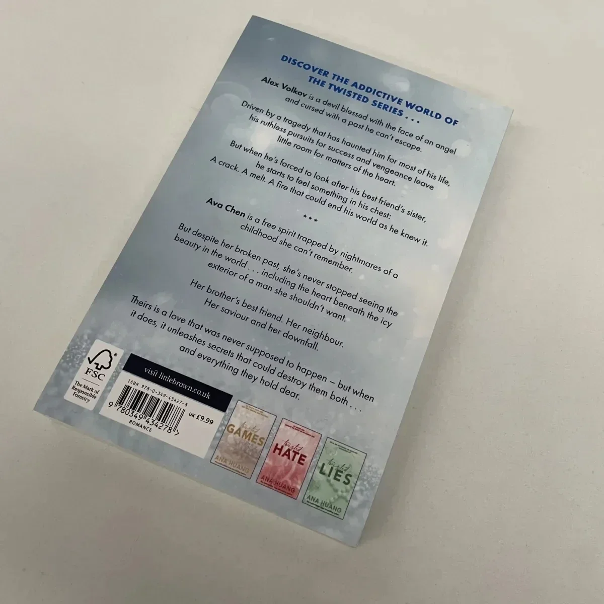 Twisted Love Ana Huang Libro en inglés Novela