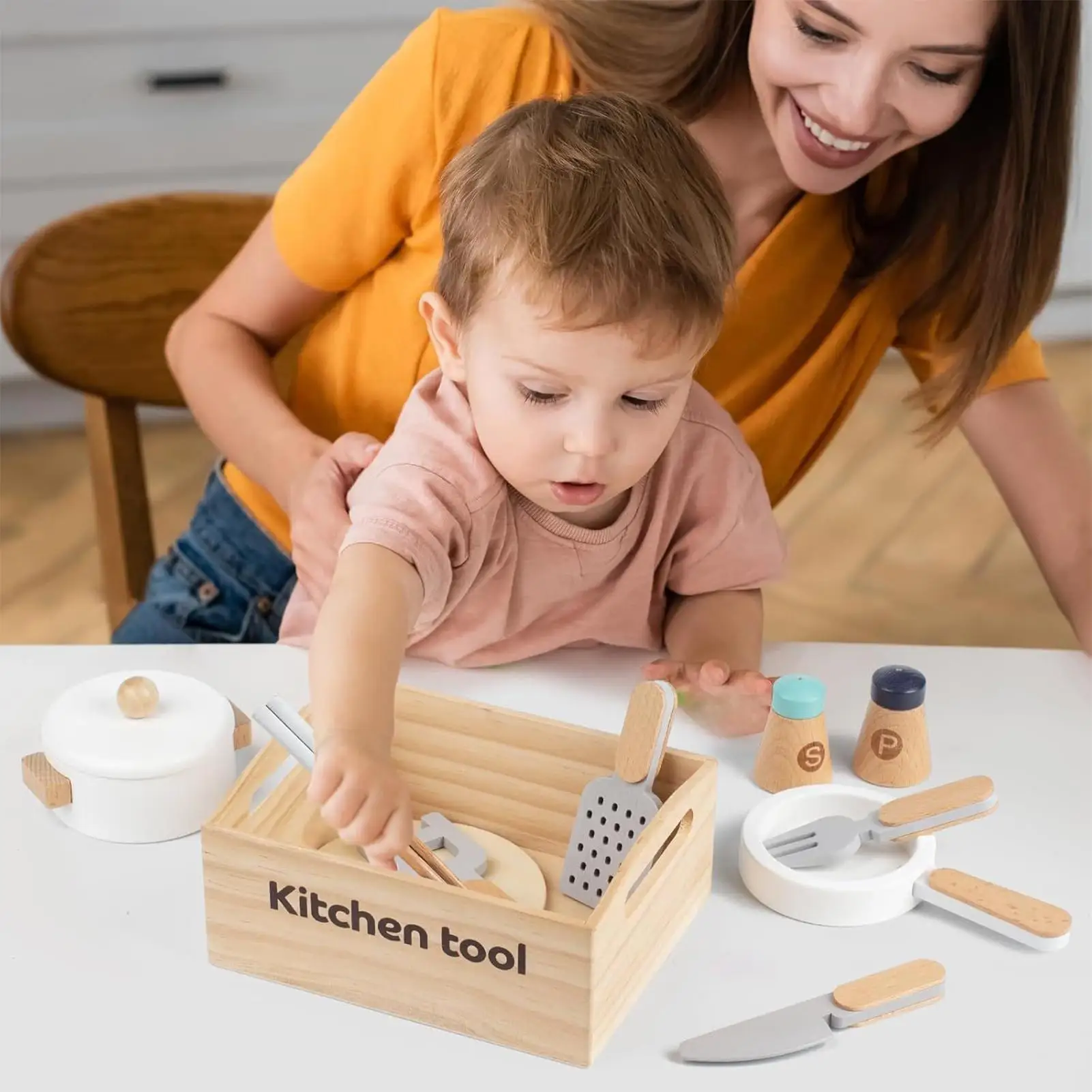 子供用おままごとキッチンセット 木製知育玩具 男の子と女の子向けの様々なキッチン用品とアクセサリーが含まれています