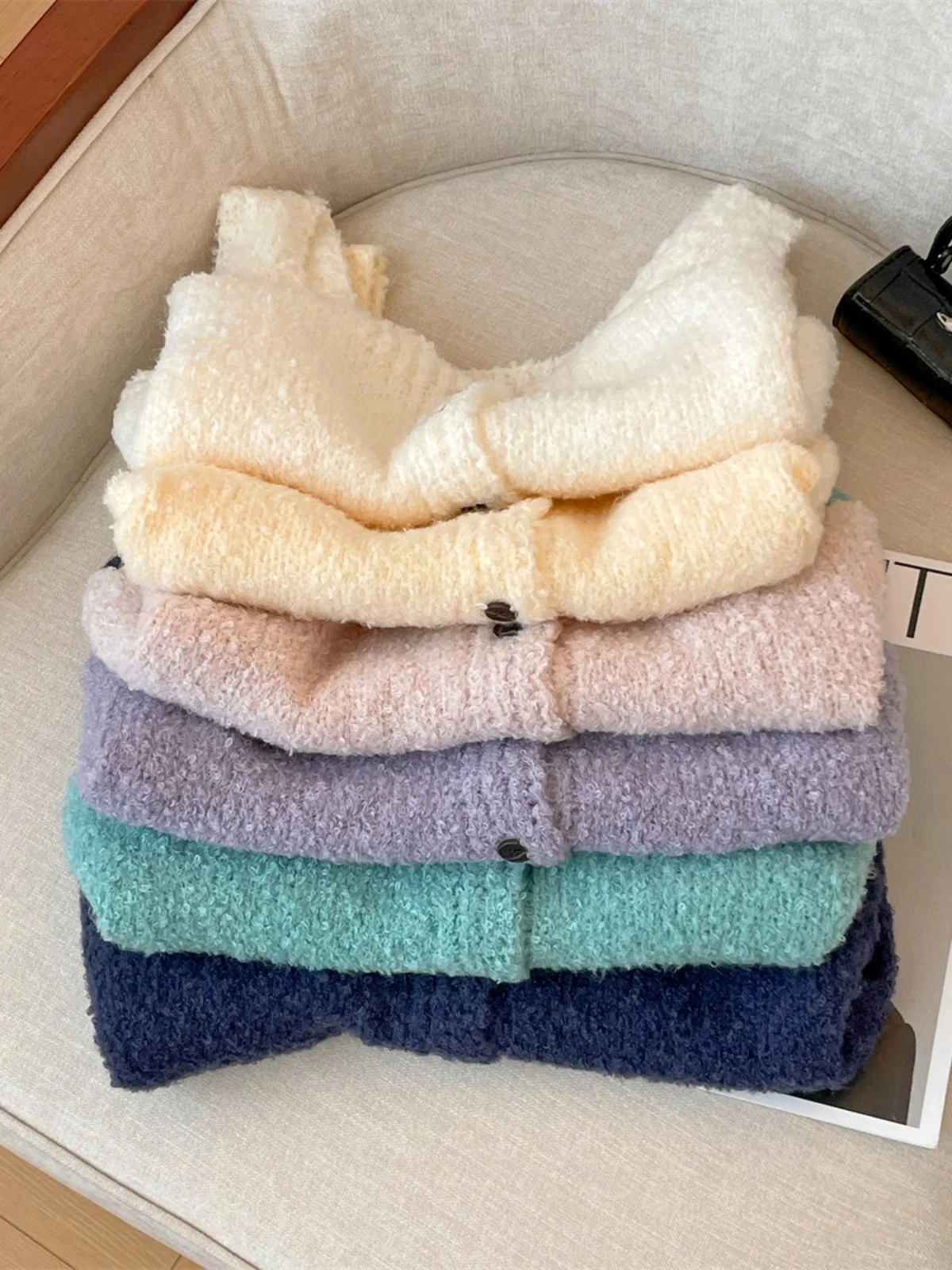 

Женский вязаный жилет Sweet Dopane ort Sle Soft Cozy Silk Top Commute Korean Version Slim Fit на пуговицах No Sve