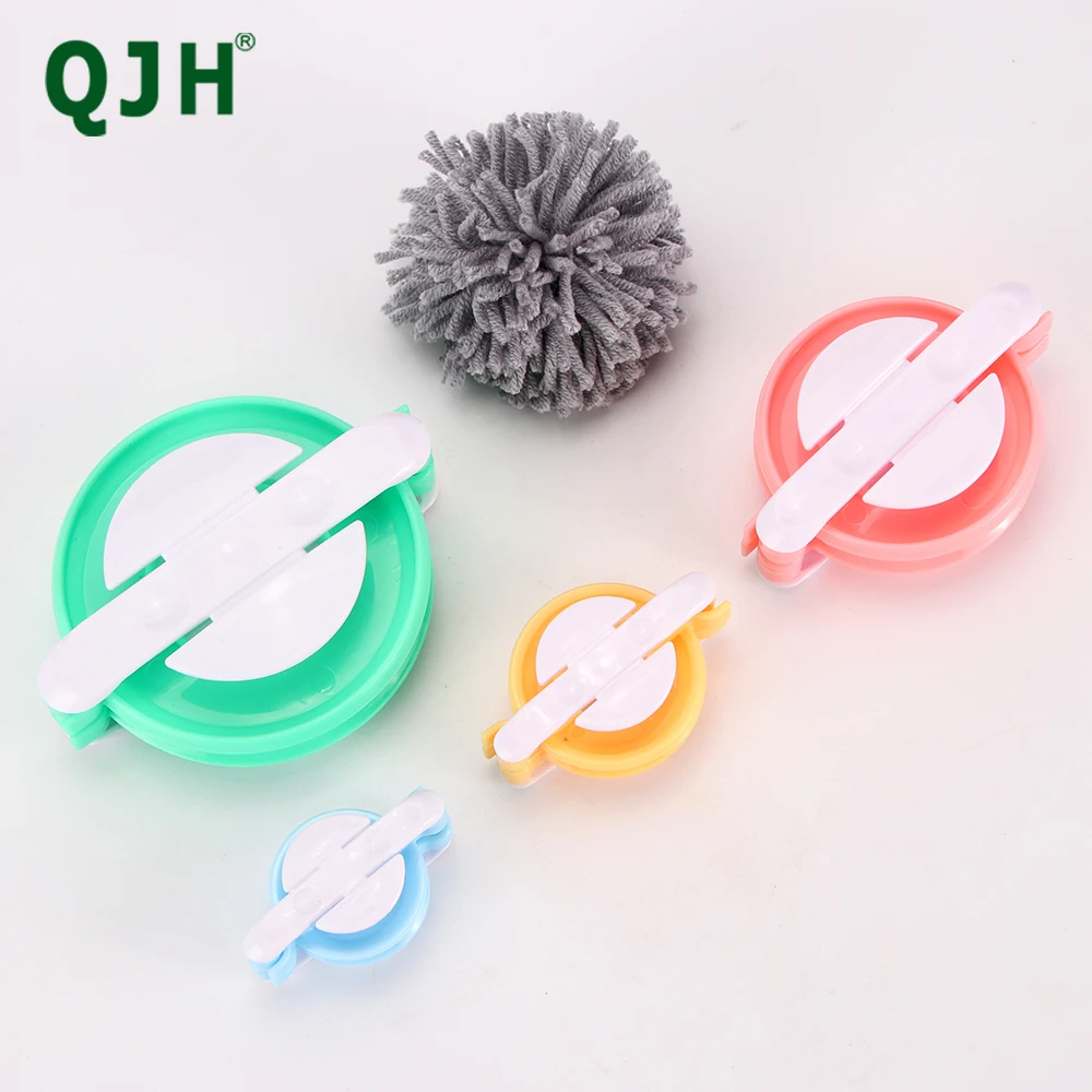 QJH NEW! Super Pom Pom Maker Set of 4 - 35mm, 45mm, 65mm and 85mm Knitting Loom Crafts for Kids, Creative Tools, Pompom Makers