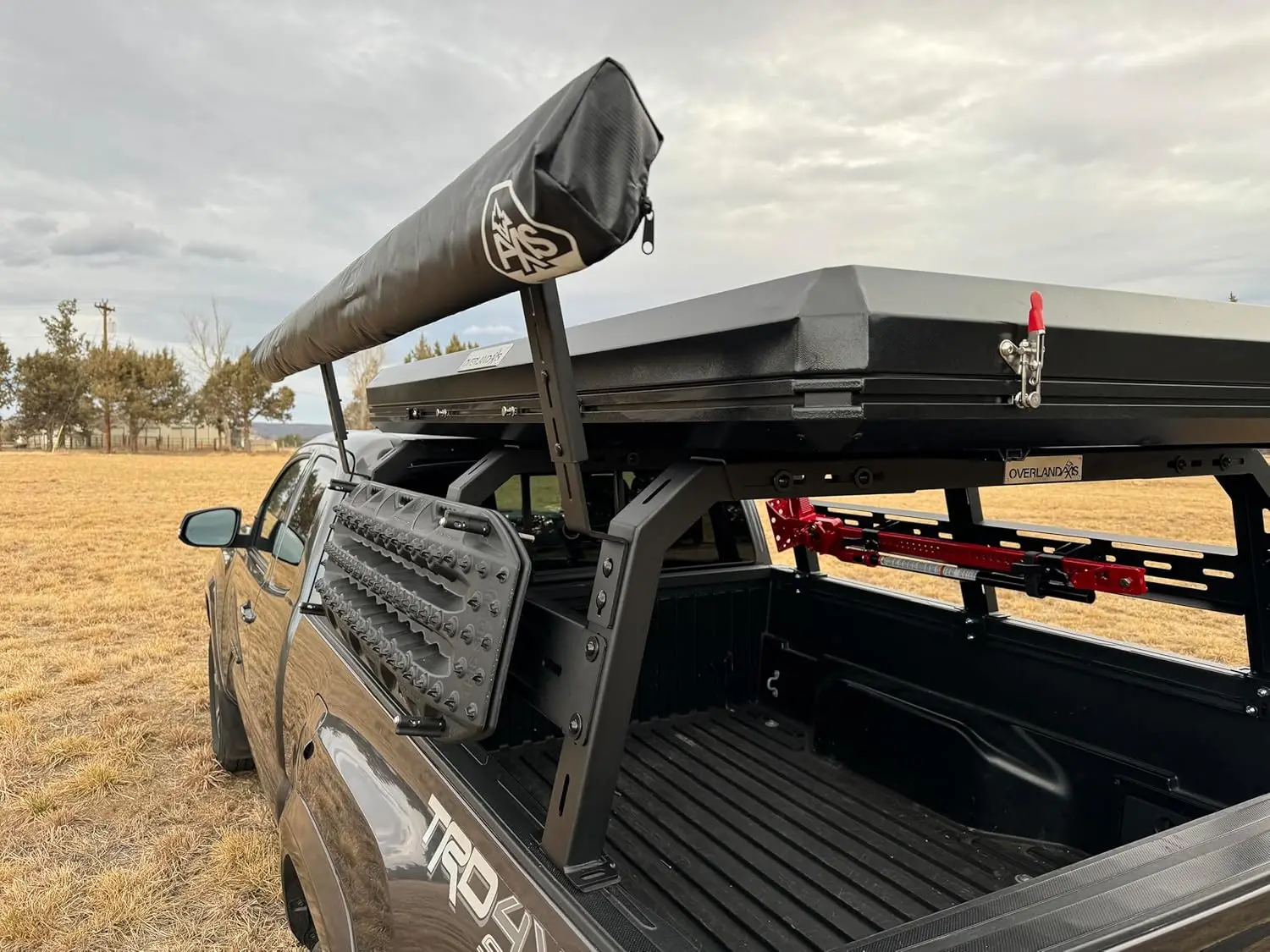 

Универсальные кронштейны для крепления тентов на кузов грузовика - регулируемая высота