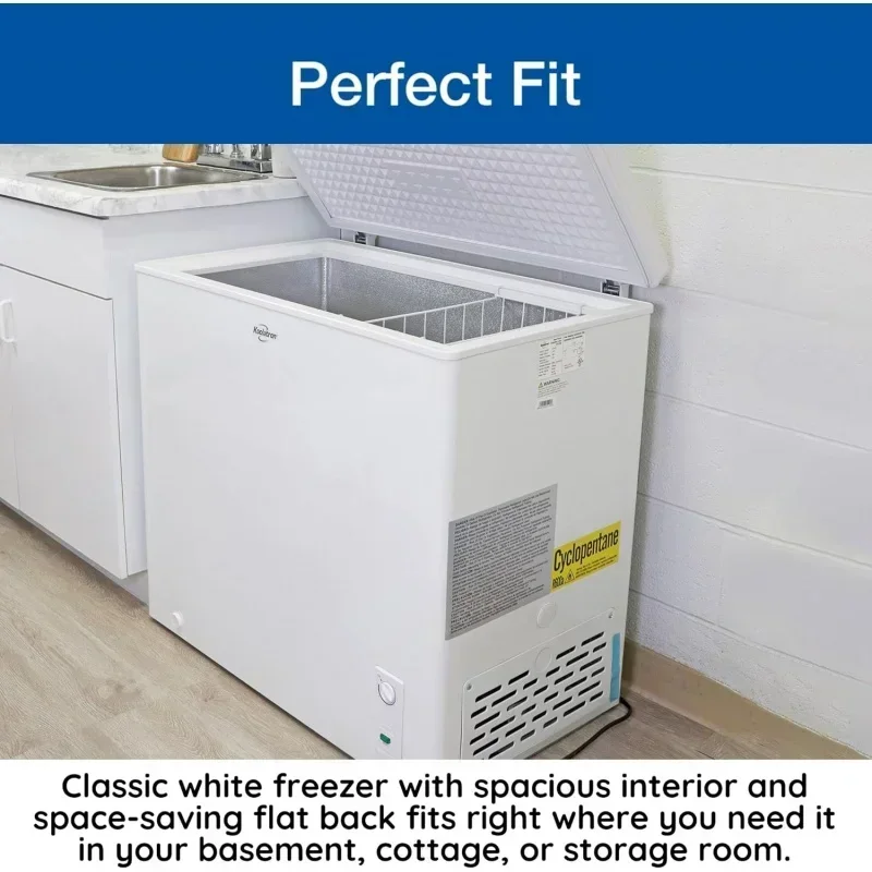 QWKoolatron فريزر صدر كبير، 7.0 قدم مكعب (195 لتر)، أبيض، تجميد عميق يدوي، سلة تخزين، ظهر مسطح موفر للمساحة، البقاء