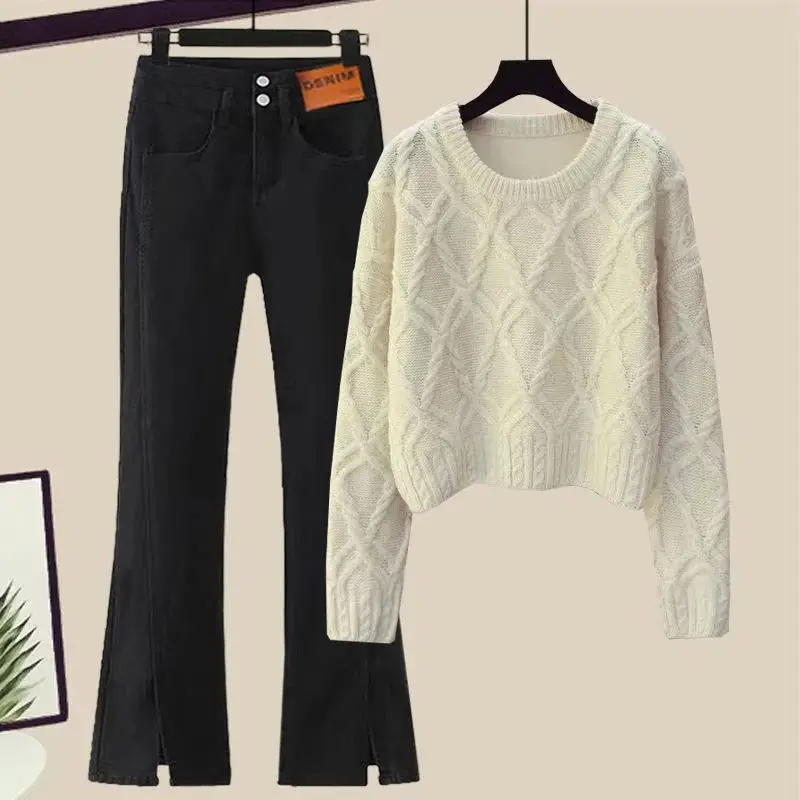 Autumn and Winter 2024 New Women's Set Lazy Style Loose Round Neck Knitted Sweater Flare Jeans Two Piece Set