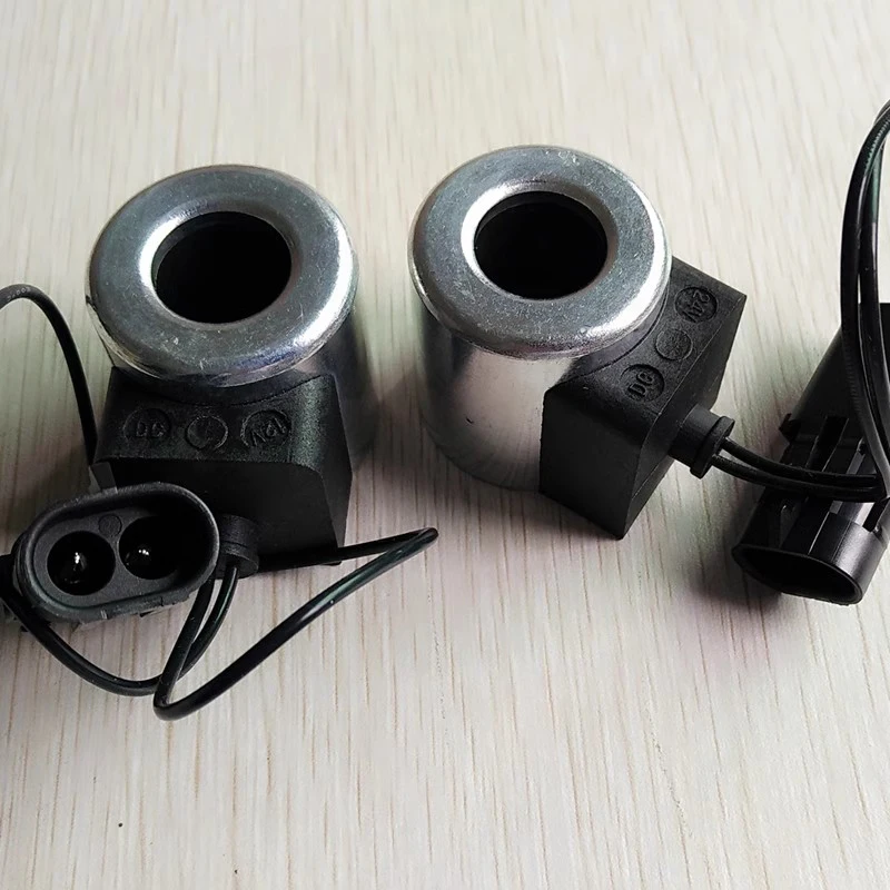 Excavator Yuchai/Sany/Levo Solenoid Valve Coil Replaceable 3003088 3003124 3104764 3215658 Inner Diameter 18mm Height 40mm