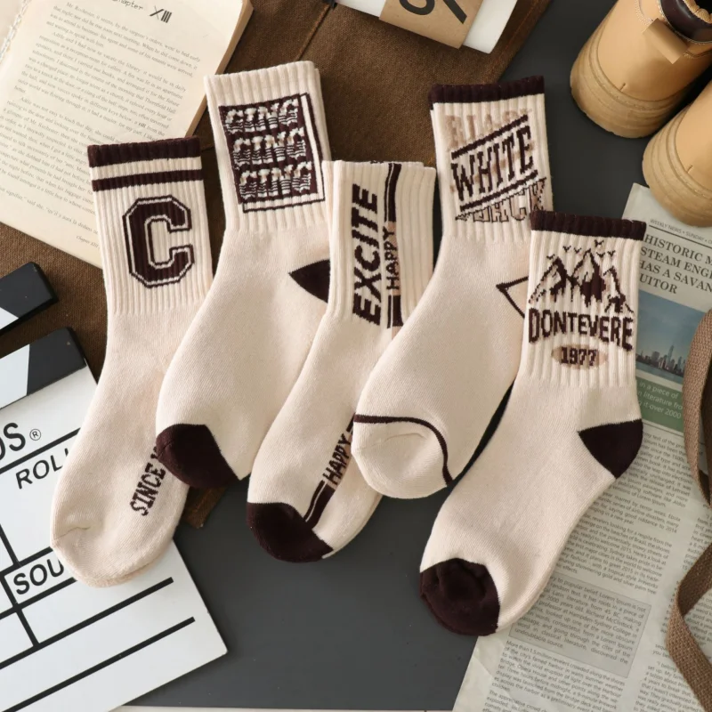 

1/3/5/8 Pairs Thermal Crew Socks Men Women Terry Loop Winter Retro Athletic Letter Number Print Comfort Warm Socks EU 36-44