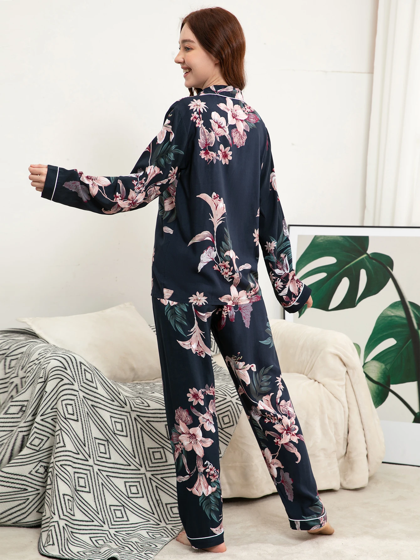 Plus Size S-3XL Women\'s Pajama Sets with Long Sleeves and Pants Printed Cotton Sleepwear Suit  Pjamas for Women