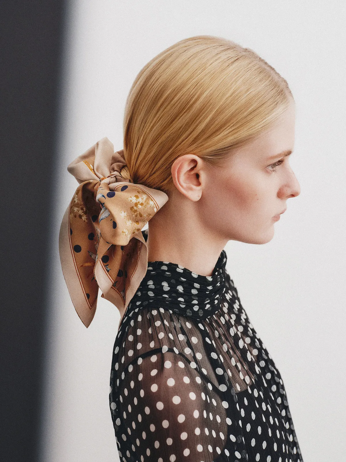Elastiques-a-cheveux-en-soie-a-pois-bleu-bonbon-motif-tournesol-avec-petite-figurine-d'insecte-champetre-amovible-accessoires-de-mode-pour-cheveux