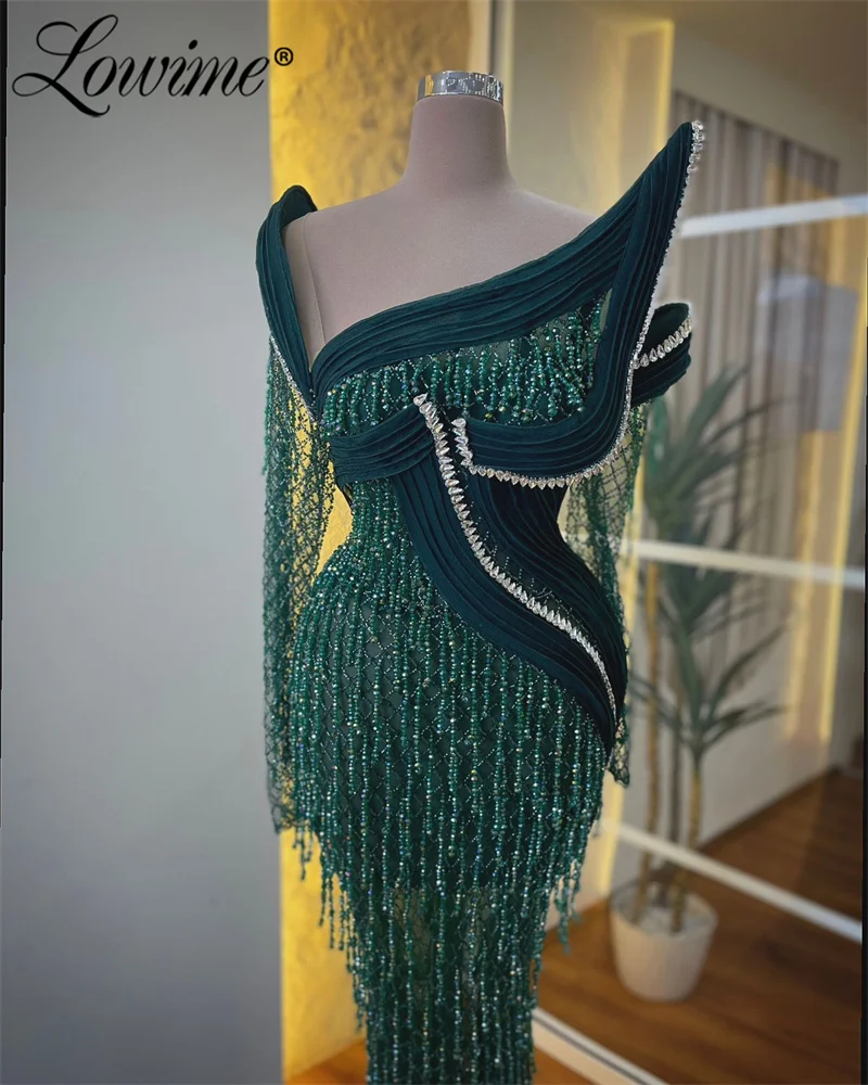 Chic 2025 Customized Green Mermaid Prom Dresses Long Sleeves Evening Dress Crystals Tassel Beaded Women Night Events Party Gowns