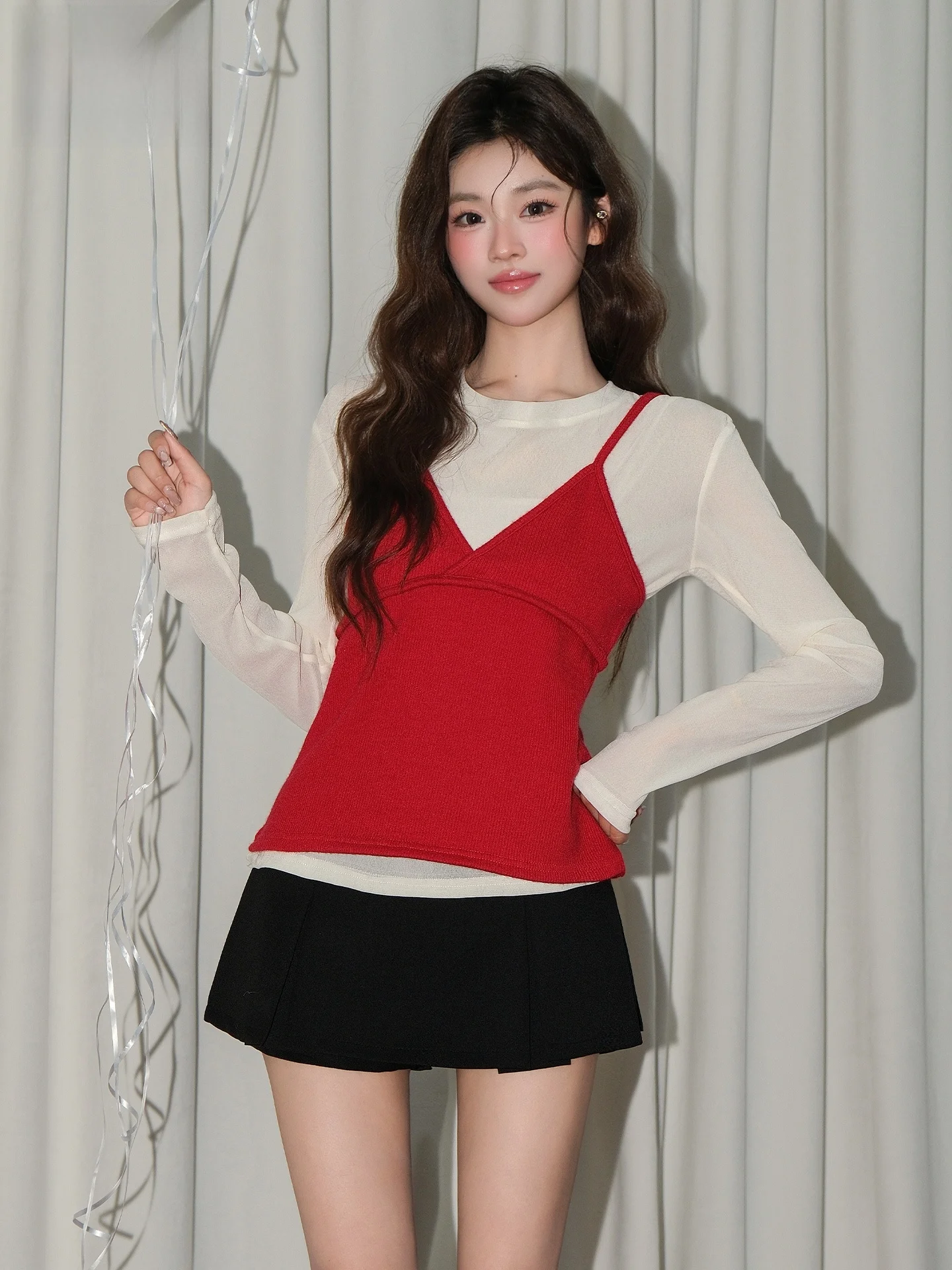 

Red New Year Layered Long Sleeve Base Shirt Set Women's 2026 New Summer Slimming Strap Top Two-Piece Set Casual Style Spring