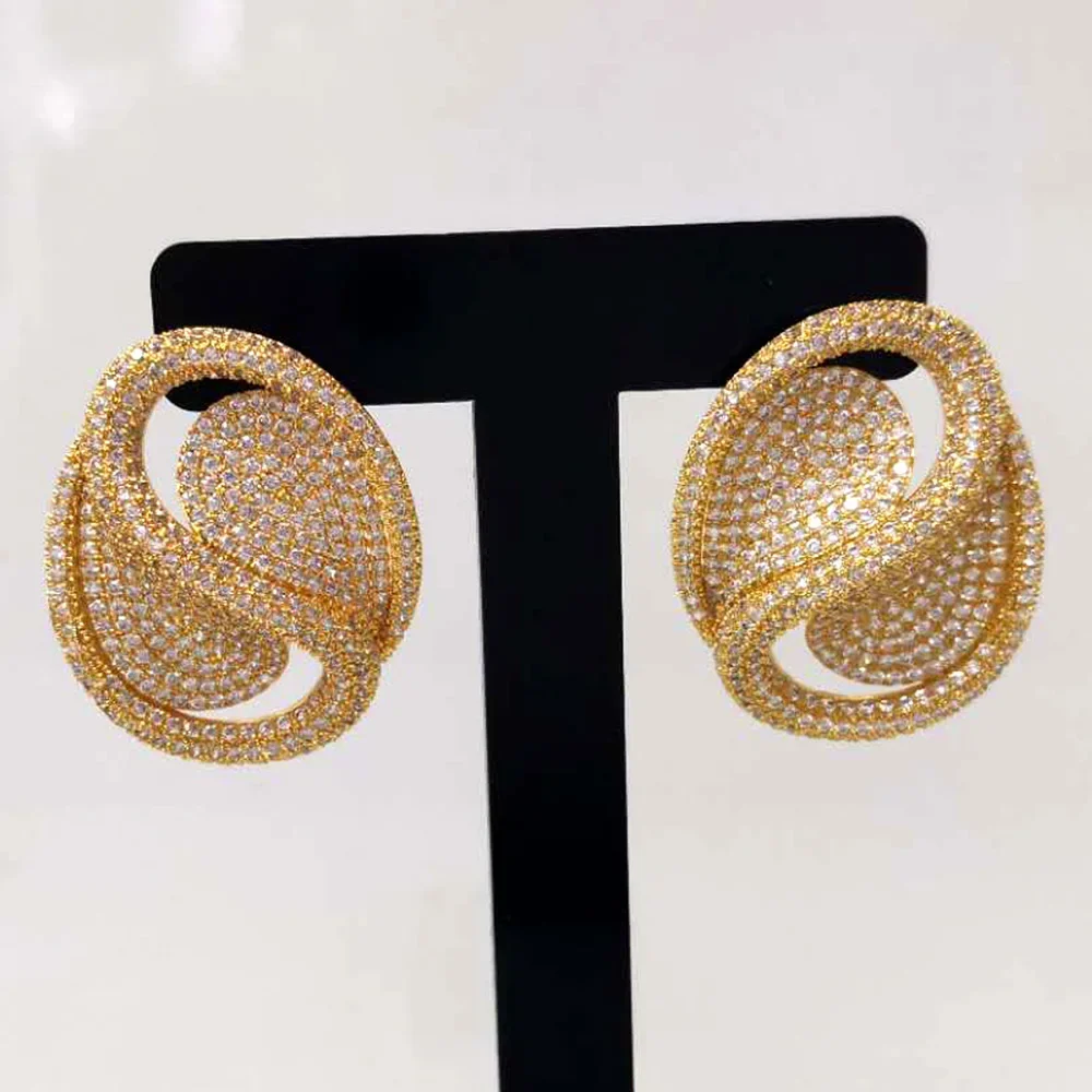 

Soramoore New Luxury Romantic Cute Round Earrings Shiny Cubic Zircon Fashion Earrings For Women Bridal Wedding Party Accessories