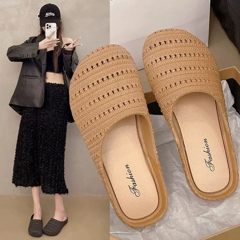 Breathable Hollow Woven PVC Lightweight Slippers Breathable Simple Ins Versatile Non Slip Sandals Daily Shopping Travel Slippers
