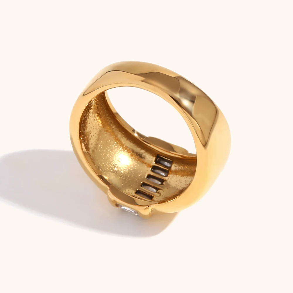 Stainless Steel Rings For Women Men Gold Color Simplicity with Diamonds Ring Female Male Fashion Party Finger Jewelry Gift 2024