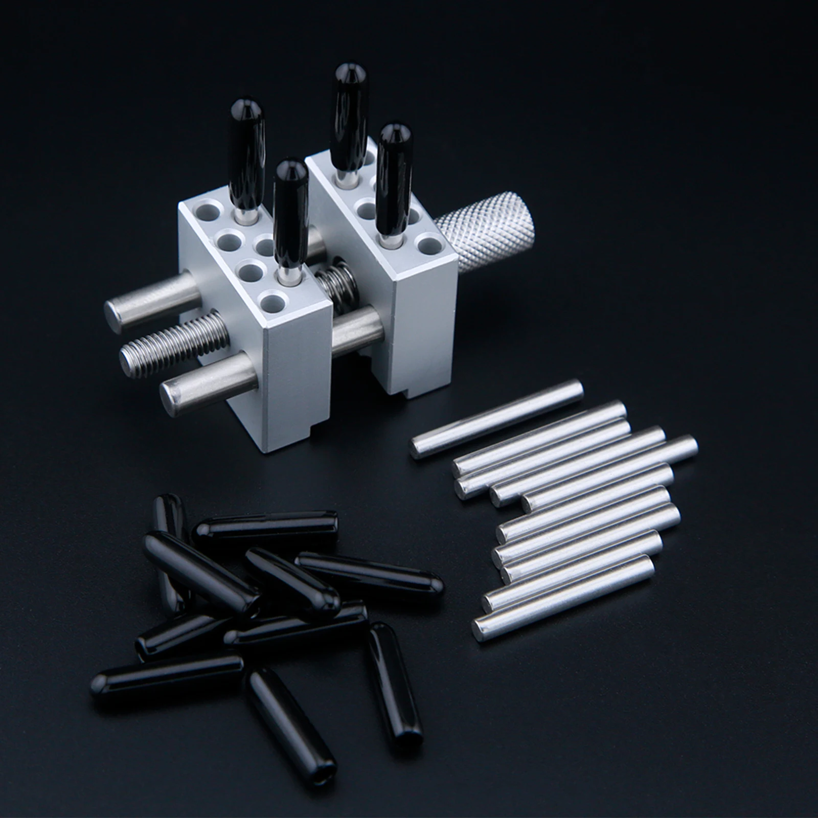 

MAZHA T0004 Mini Vise Portable Handheld Multi-function Fixing Clamp for Military Model Making DIY Hobby Model Tool Mini Vise New