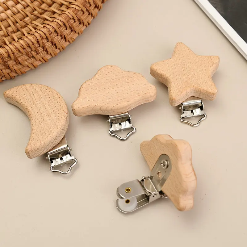 DIY Accessories Oak Wood Pacifier Clip Wooden Clip Carrier Cartoon Anti-Fall for Baby Pacifier Clips Chain Holder Accessories