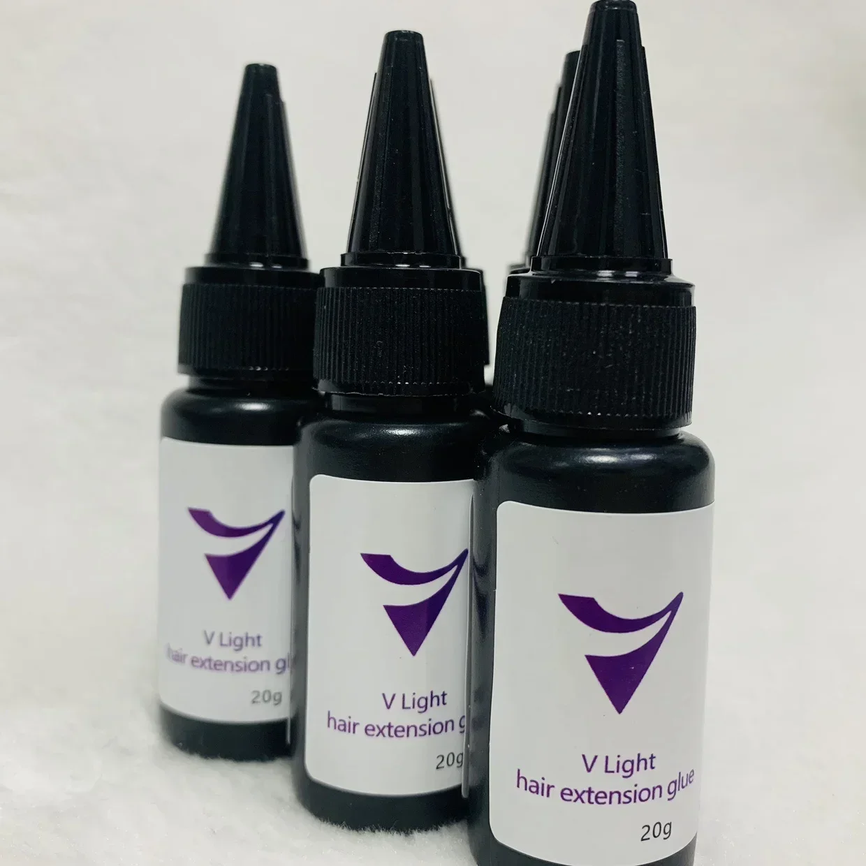 

Оптовая продажа, клей для наращивания волос V-Light, 20 г, V-light, бесследный инструмент для ленты, инструмент для наращивания волос, профессиональный v-легкий клей