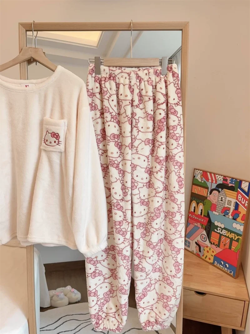 Hello Kitty Pajamas Flannel Cute Pajamas Set Warm Fluffy Pajamas Plush Pajamas Tops Thickened Home Service Two-Piece Winter New