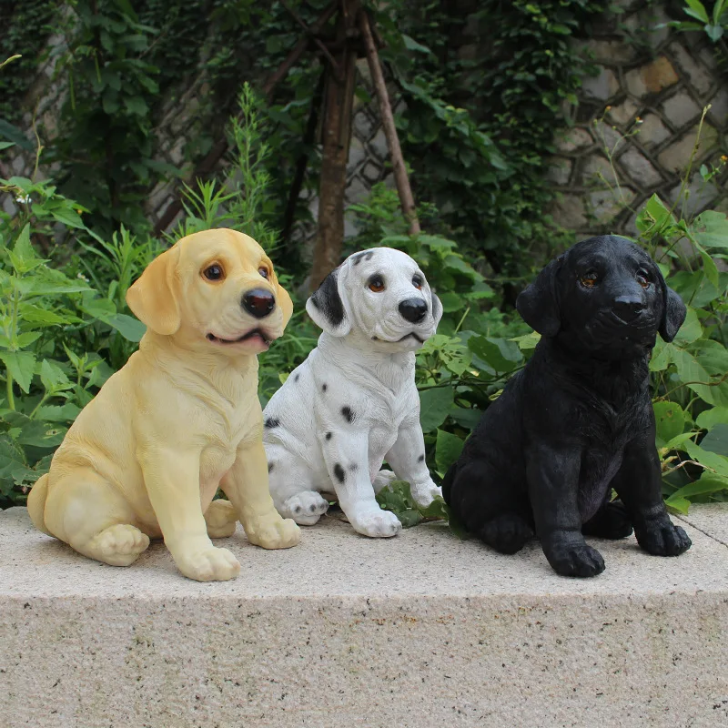 

Hot selling living room resin crafts, simulated Labrador Retriever spotted dog, fiberglass fake dog, garden landscape ornaments