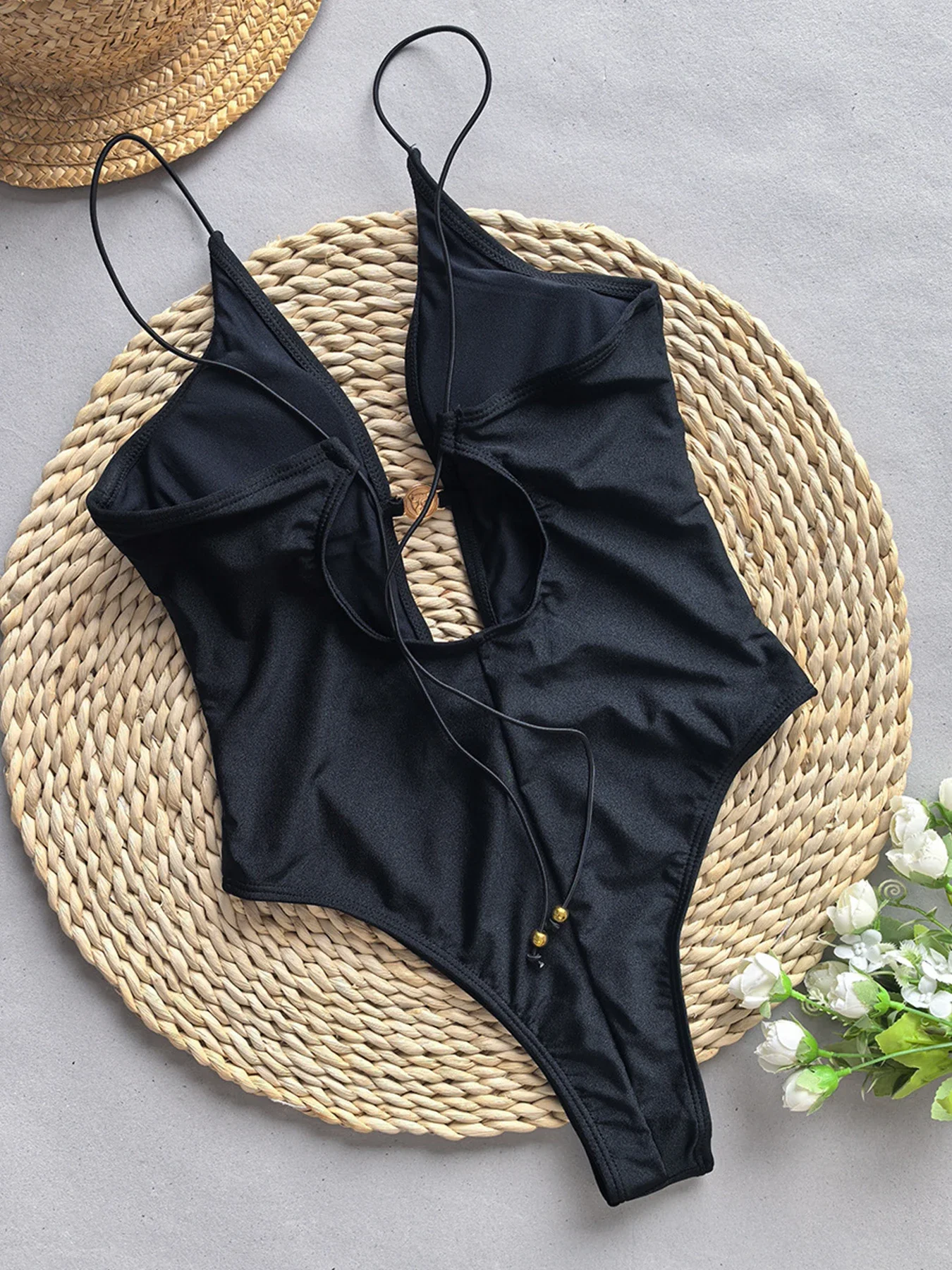 2025 جديد مثير العميق الخامس الرقبة قطعة واحدة ملابس السباحة للنساء ملابس السباحة ضمادة Strappy ثوب السباحة بحر لباس سباحة Monokini