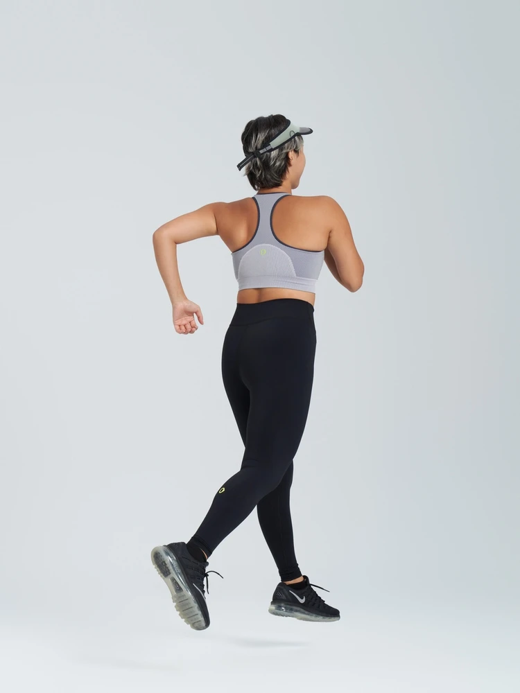 กางเกงลำลองผู้หญิง AnKoRau ทรงสลิมฟิต เนื้อผ้าสีเบจอ่อน สไตล์ลำลอง ใส่สบาย เหมาะกับฤดูใบไม้ร่วง