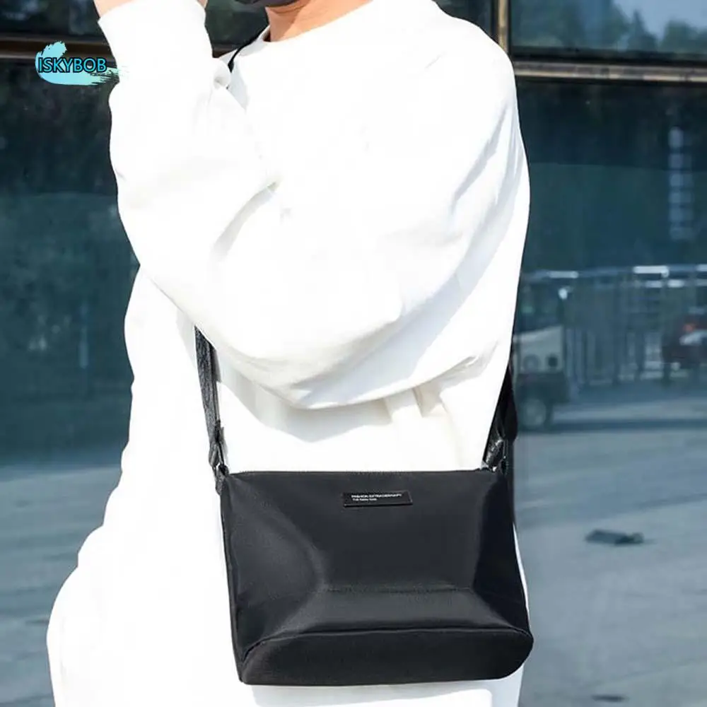 

PU Leather Men's Crossbody Bag Large Capacity Japanese Style Waterproof Shoulder Bag Anti-Splash Water Smooth