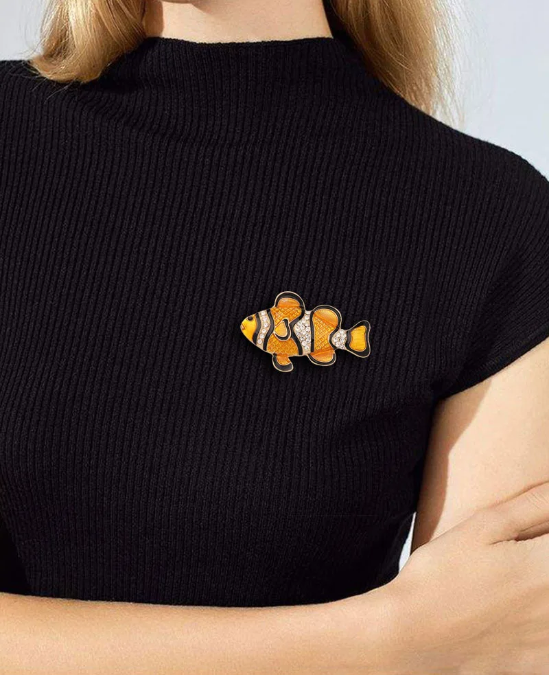 Summer Marine Tropical Oil Dripping Clownfish Brooches For Men Women Fashion Rhinestone Pins Jewelry Gift Party Office Accessory