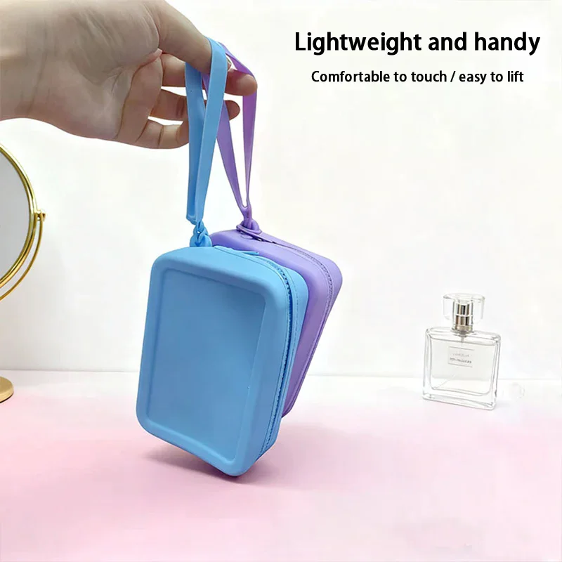 Makeup Bag Silicone Travel Organizer Bag Large Capacity Portable Key Pouch