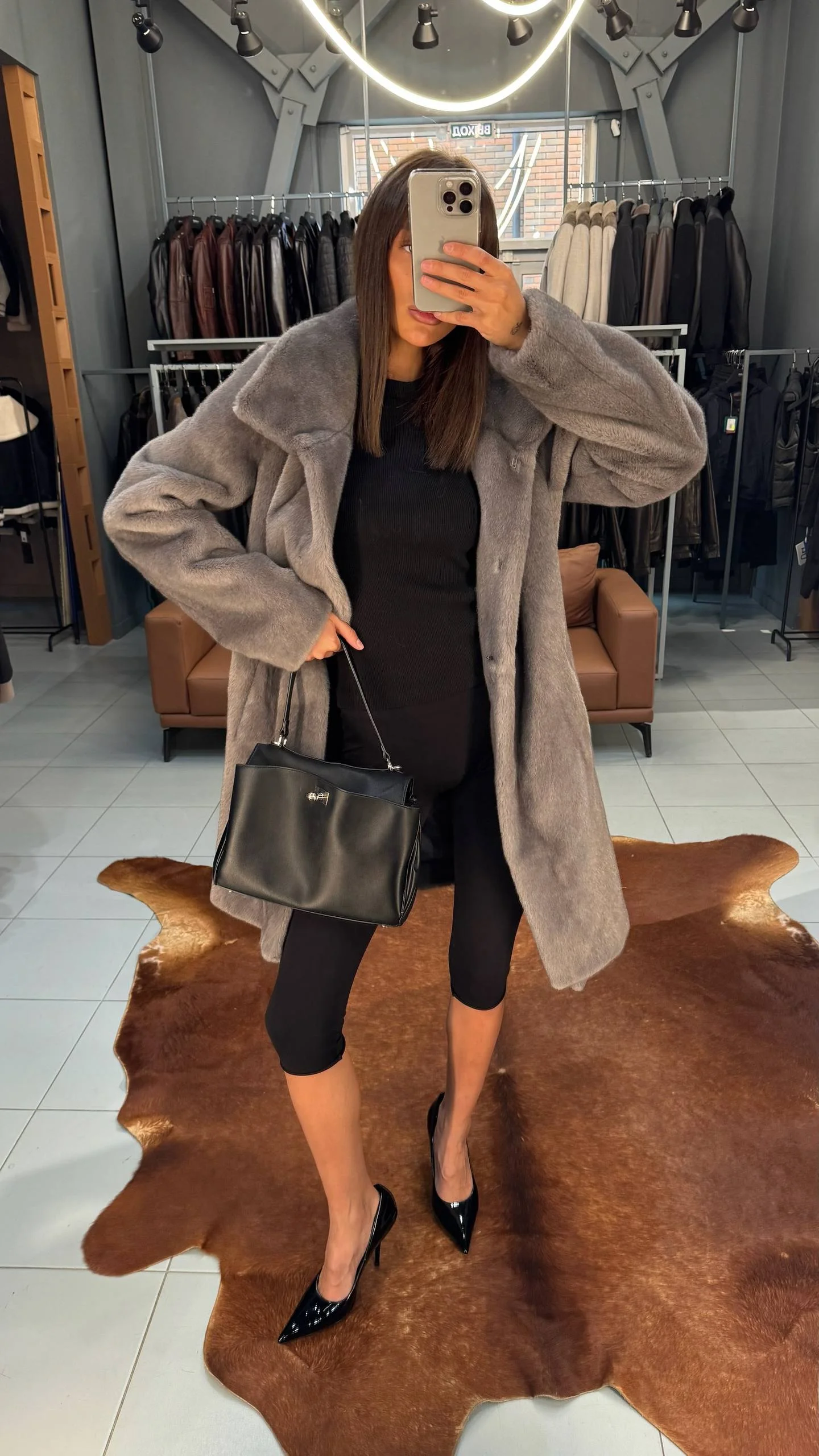 Laur 2026 Women Mid‑Length Faux Mink Fur Coat Big Lapel Collar Warm Luxury Winter Outerwear
