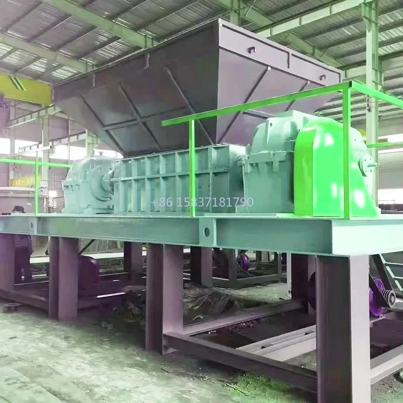High Quality Tire Shredder Machine Supply Waste Tires Cars Metal Shredder Machine Rubber Tyre Shredder Recycling Line for Poland