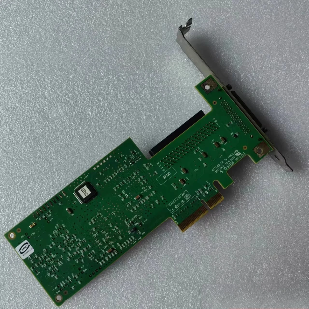 

Для карты HP LSI20320IE PCI-E SCSI 439946 -001 439776 -001 RAID-карта