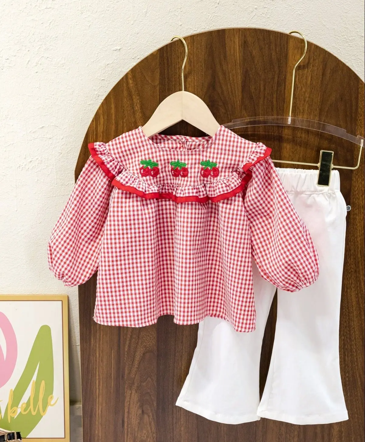 Spring and Autumn Girls\' Shirts Fashionable Baby Plaid Top Children\'s Long sleeved Doll Shirts Shirt Fashion