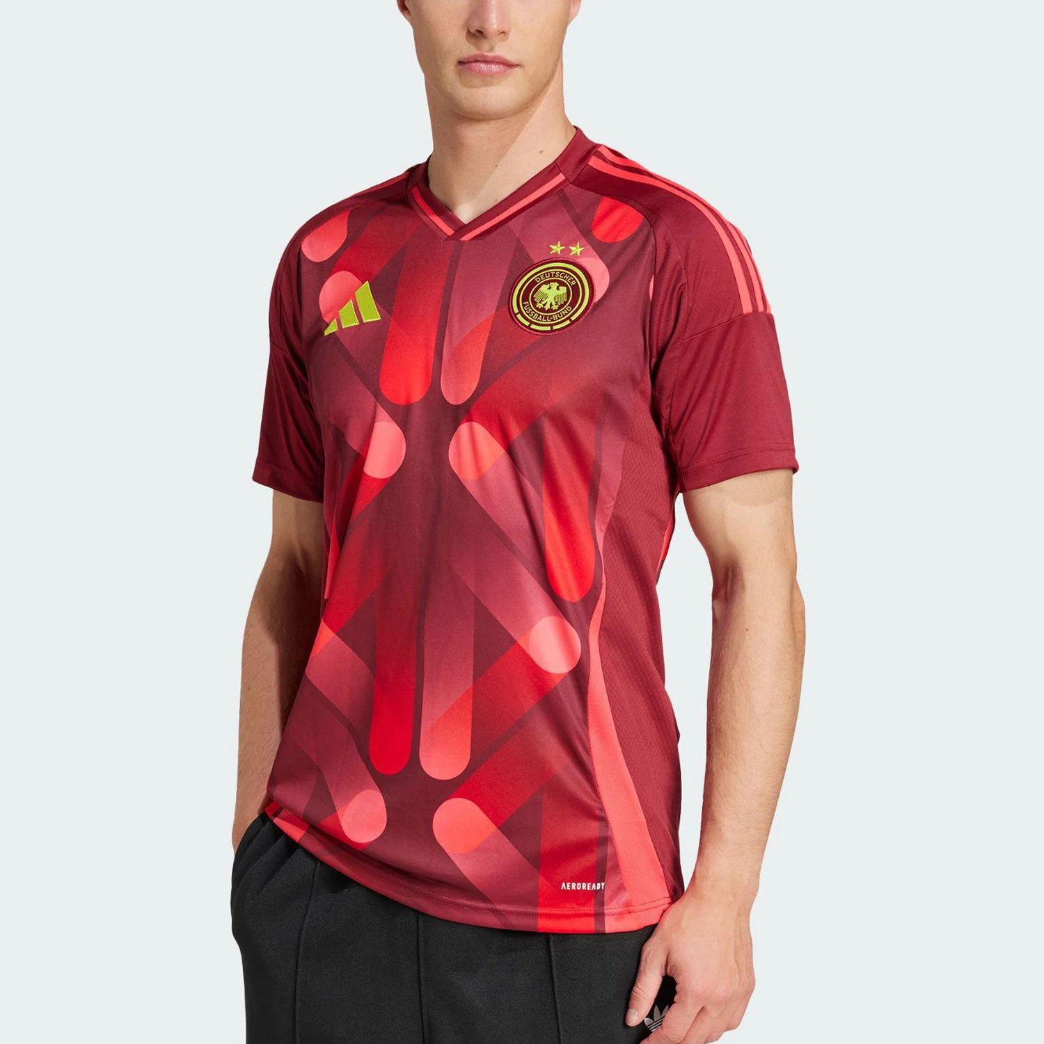 

Adidas genuine summer men's slim fit sports breathable football short sleeved JF2605