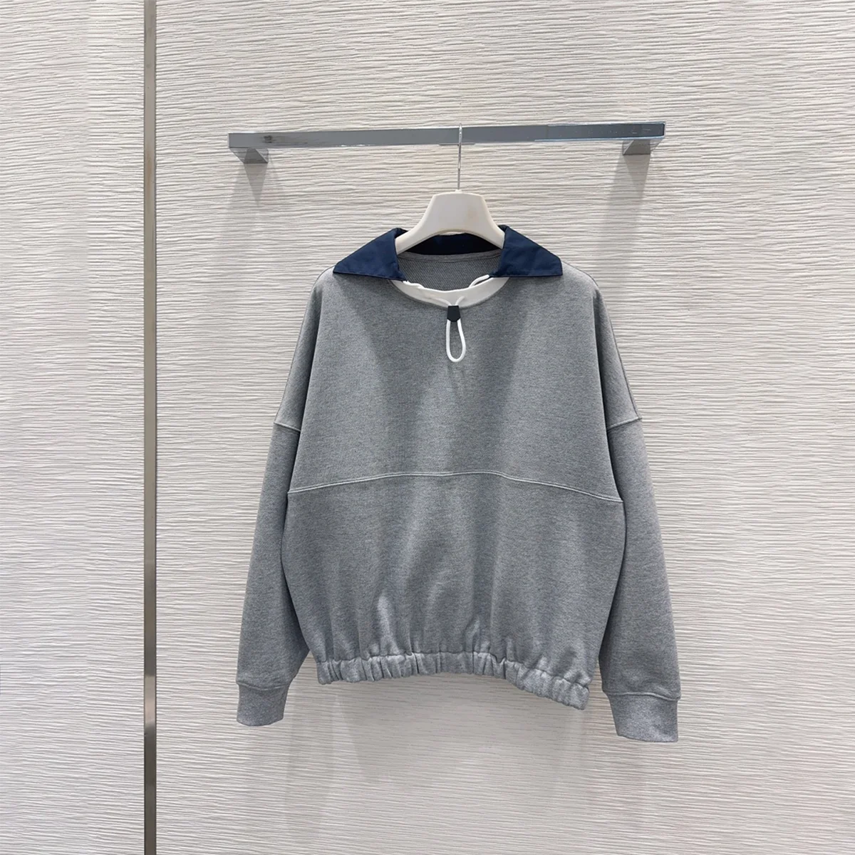 2026 High quality women's clothing design contrasting lapel drawstring hoodie--26922175