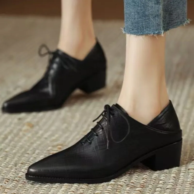 Dilalula, gran oferta, zapatos de tacón de piel auténtica para mujer, puntiagudos, tacones medios gruesos con cordones, zapatos de cuero con espalda blanda para oficina para mujer 2025