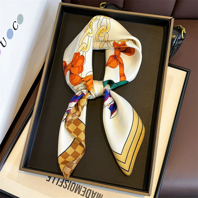 

14mm 100% Twill Silk Square Scarf for Women 65cm Neck Tie Neckerchief Double side Female Foulard Headband Hijab Shawl Bandana