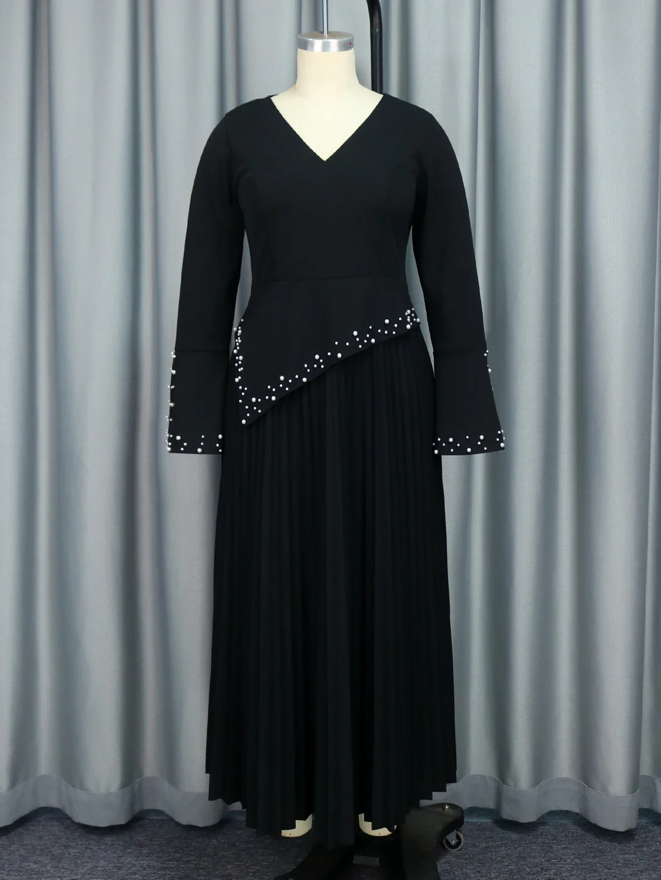 AOMEI Black Pleated Dresses V Neck Long Flare Sleeve Beaded High Waist Drapped Cocktail Evening Event Party Gowns for Ladies