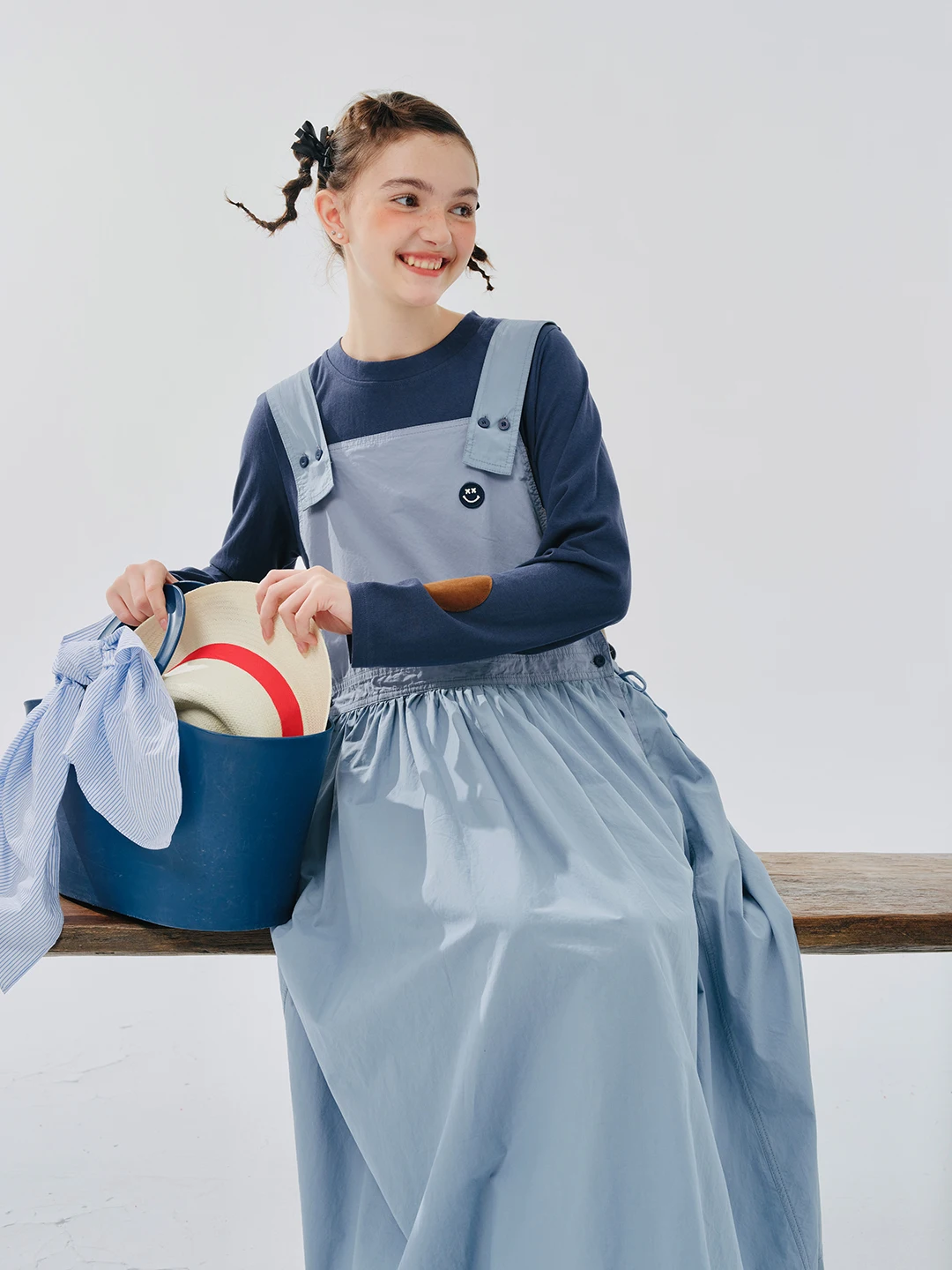 Ima kokoni 2024 Frühling neues Original Design Kleid aus reiner Baumwolle mit Buchstaben riemen 244496