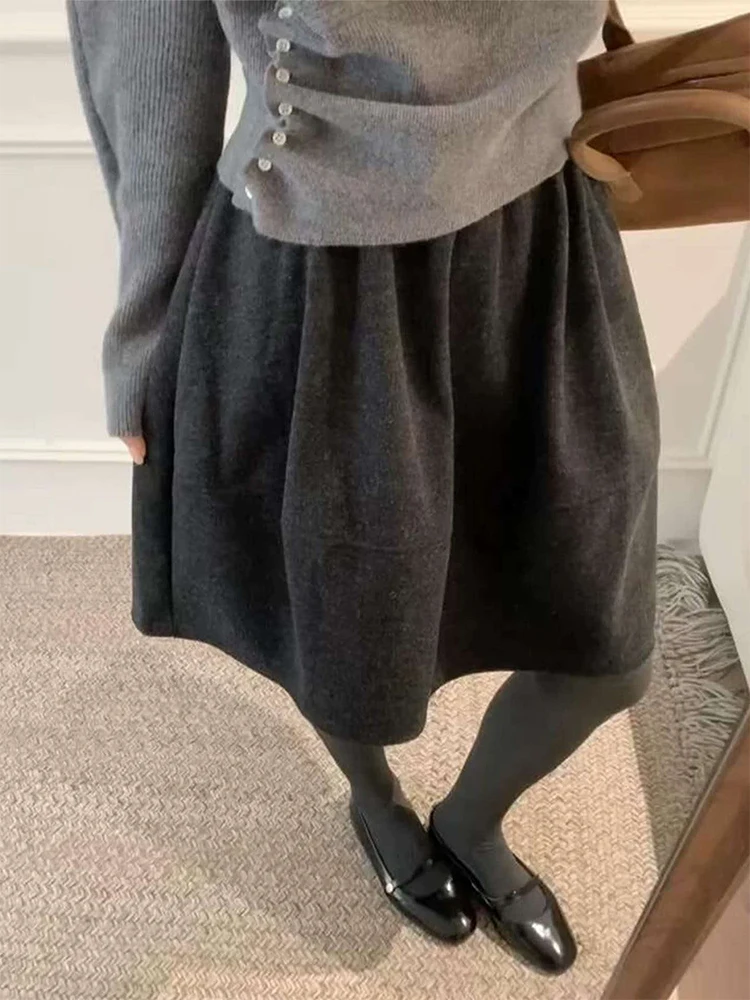 Deep Grey Woolen  Skirt Women's Autumn 2026 New Style Pear Shaped Body Berkeley Skirt Korean Style Bloom Skirt