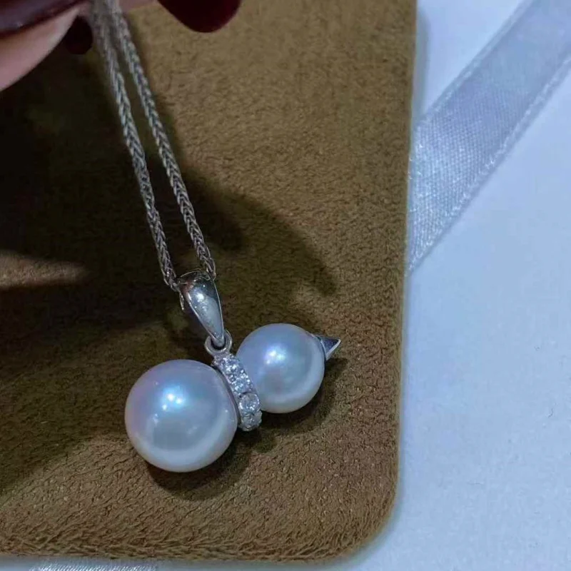 

SGARIT FuLu Double Gourd Pearl Pendant Necklace for Women S925 Sterling Silver Natural Freshwater Pearl Necklace Perfectly Round