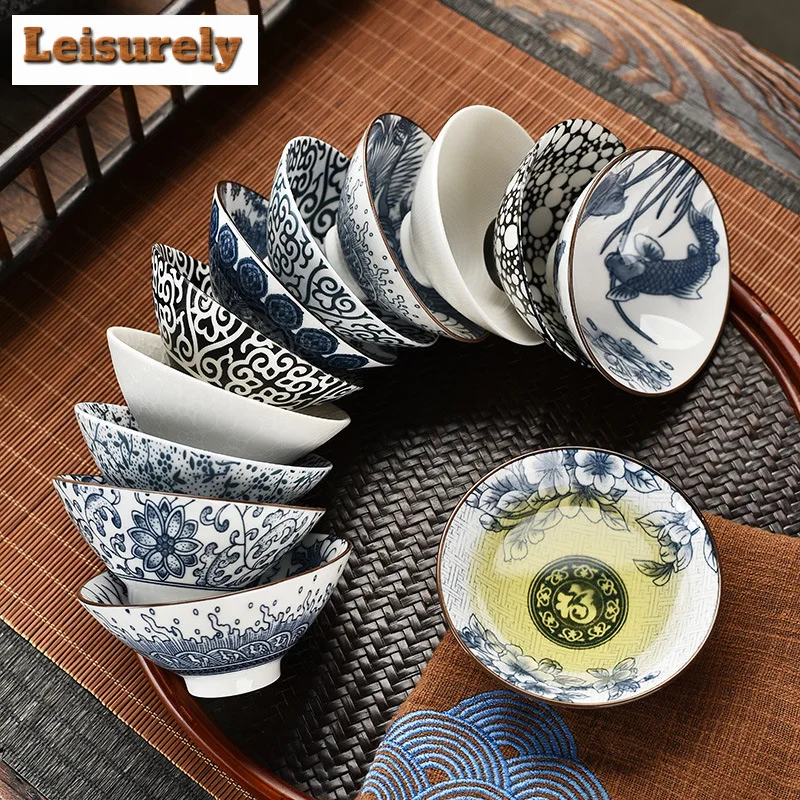 1 SZTUK Niebiesko-biała porcelanowa filiżanka do herbaty z stożkiem zapobiegającym osadzaniu się kamienia Ręcznie malowana miska do degustacji herbaty Podróżny kubek do medytacji Chiński zestaw do herbaty 70 ml