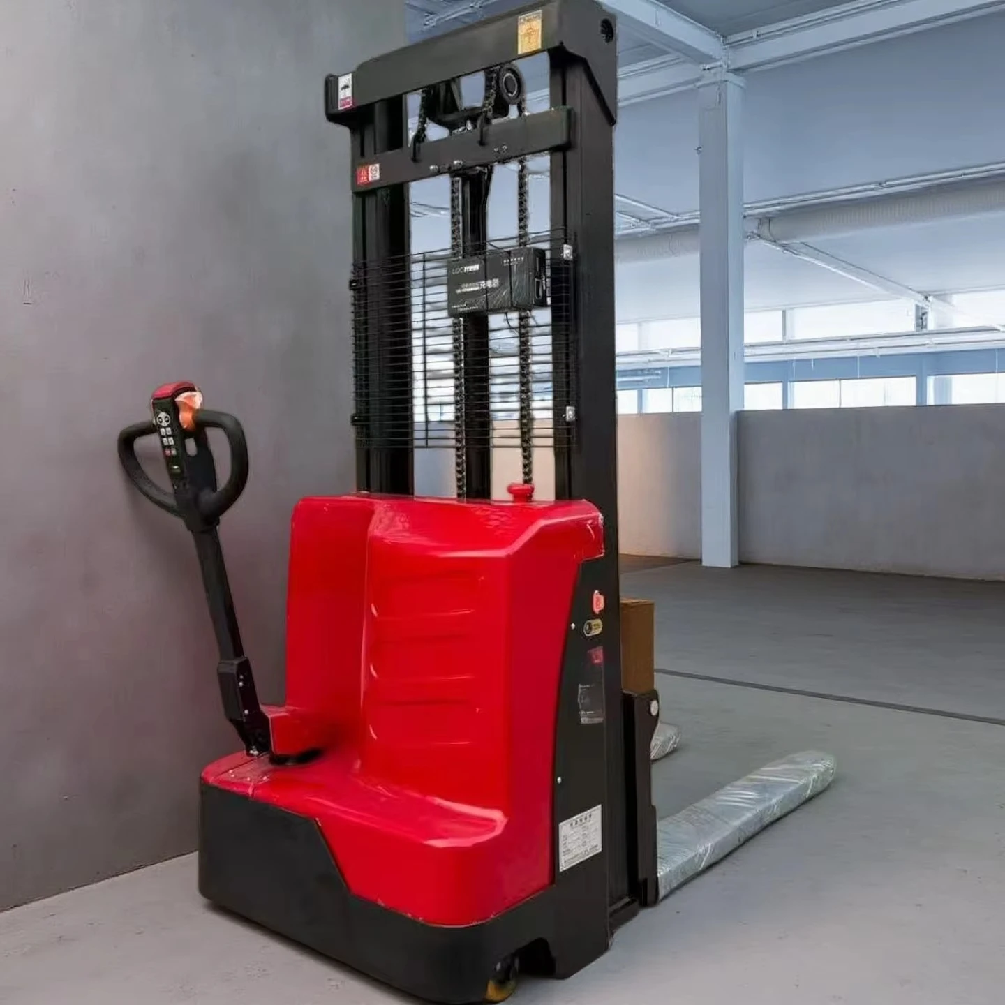 Высококачественный электрический подъемник для штабелеров поддонов, 1,5 тонны, 2 тонны, грузоподъемность 1,6-3,5 м, рация с электрическим штабелером, вилочный погрузчик