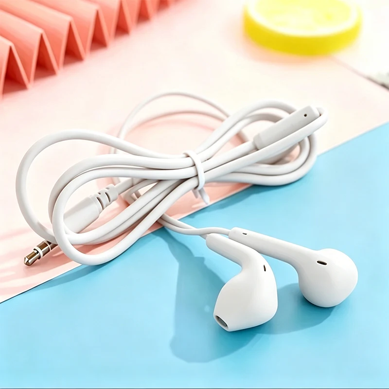 High Definition Wired Earphone 3.5mm In-Ear Control Portable Sport WiredHeadset With Mic Wired Headphones For Mobile Phones