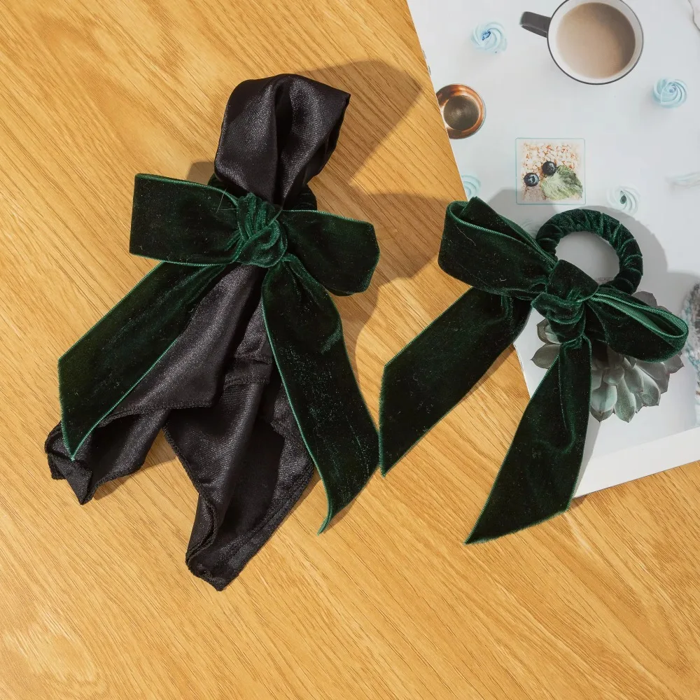 6Pcs Elegant Red Green Bowknot Napkin Rings Table Decor Velvet Christmas Bow Napkin Holders Serviette Buckles Weddings